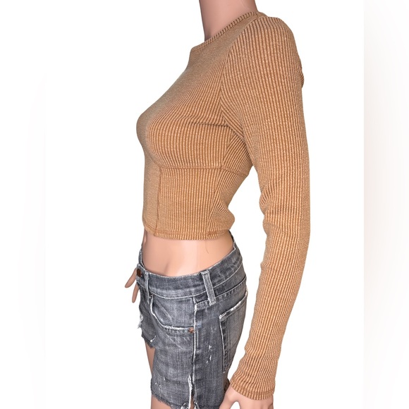 Wild Fable Ribbed Brown Long Sleeve Crop Top - Picture 2 of 4